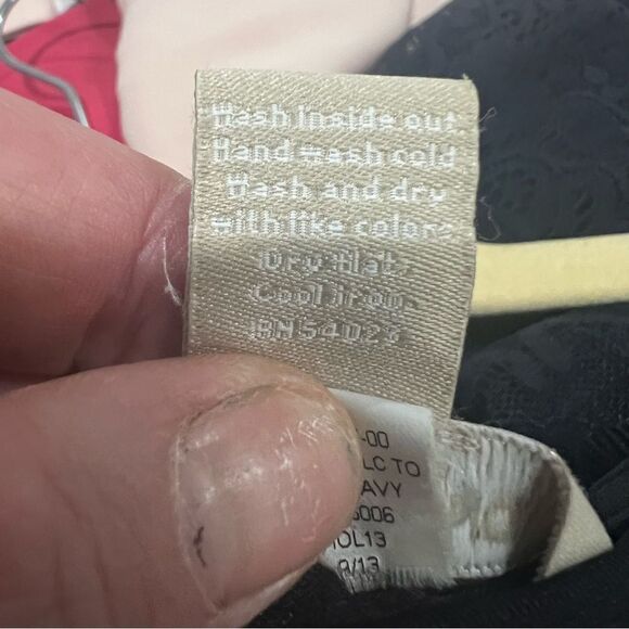 Banana Republic Navy Blue Lace Short Sleeve Boatneck blouse Top size small - Picture 7 of 7